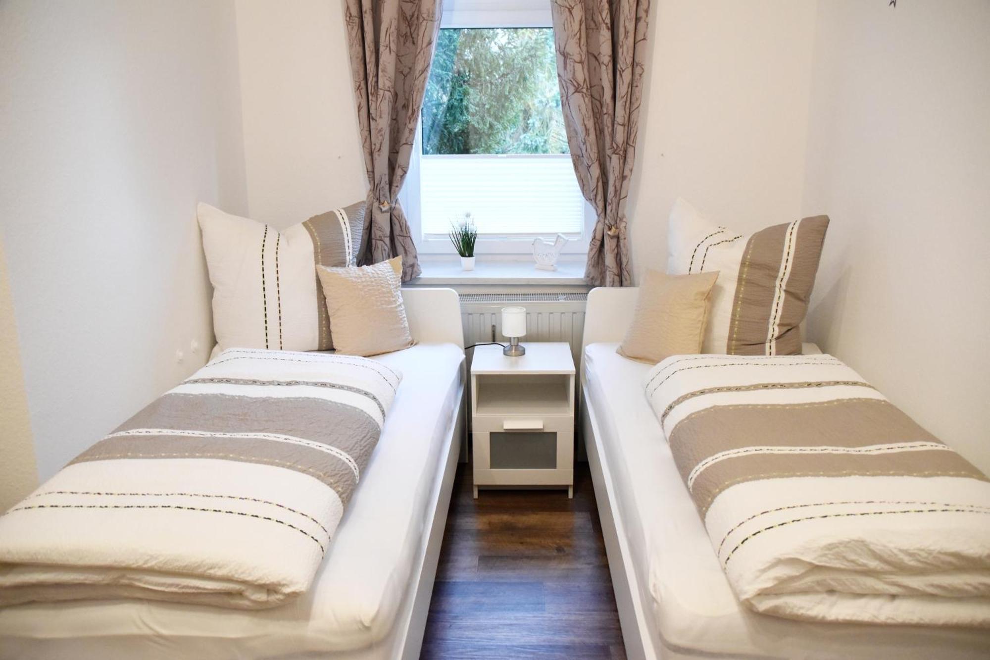 Ferienwohnung Und Pension "Zur Aue" Konigsbruck Екстер'єр фото